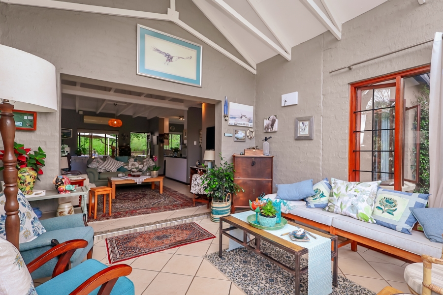 3 Bedroom Property for Sale in The Coves North West